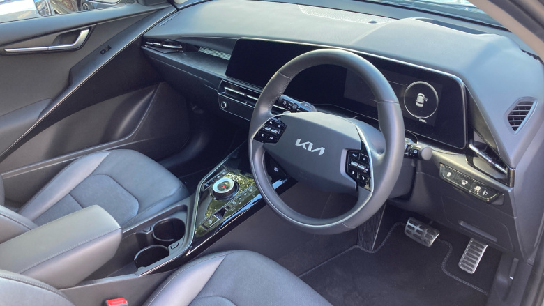 Kia Niro 150kW 4 65kWh 5dr Auto Electric Estate